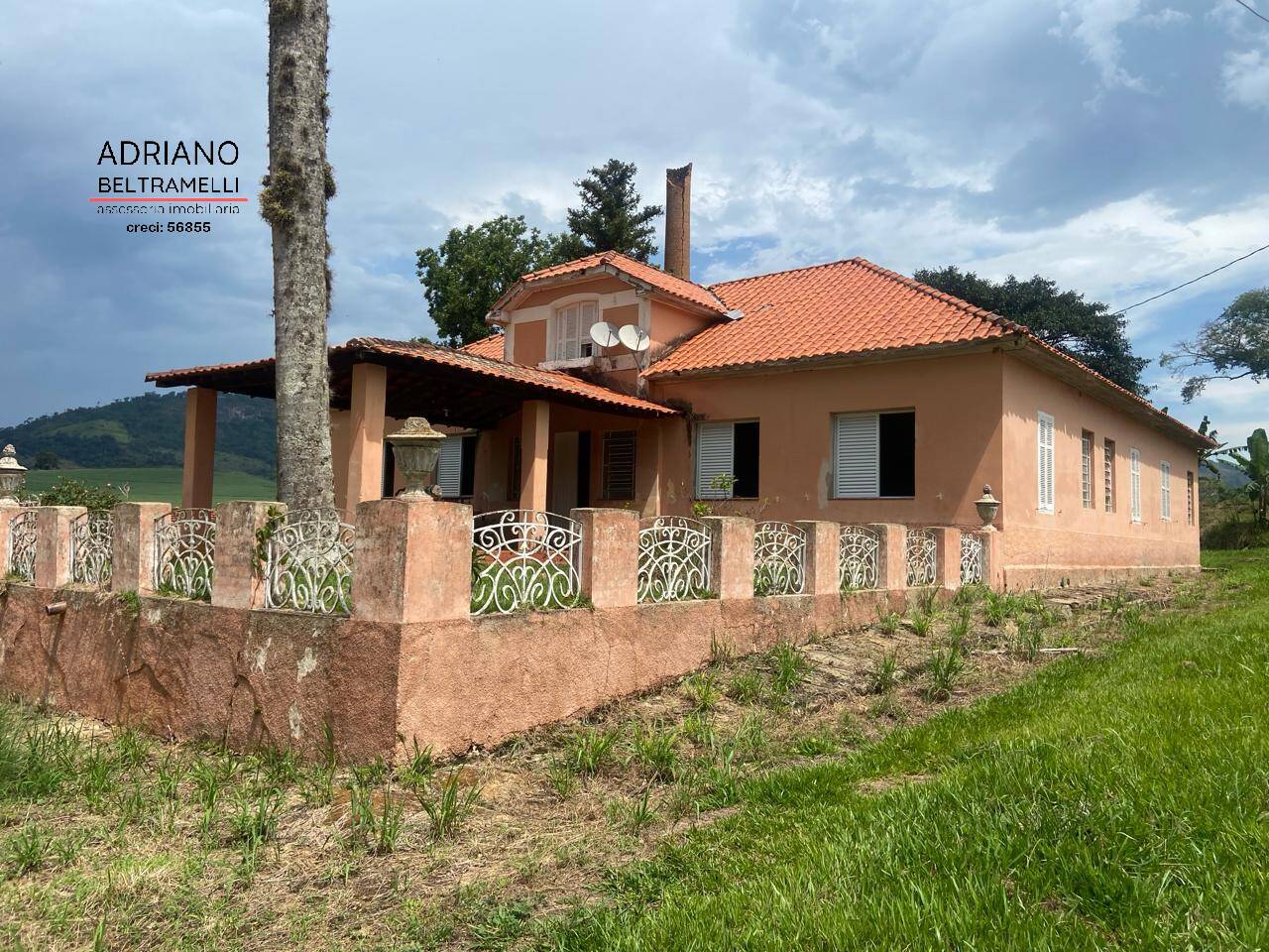 Fazenda à venda com 6 quartos, 1500m² - Foto 31