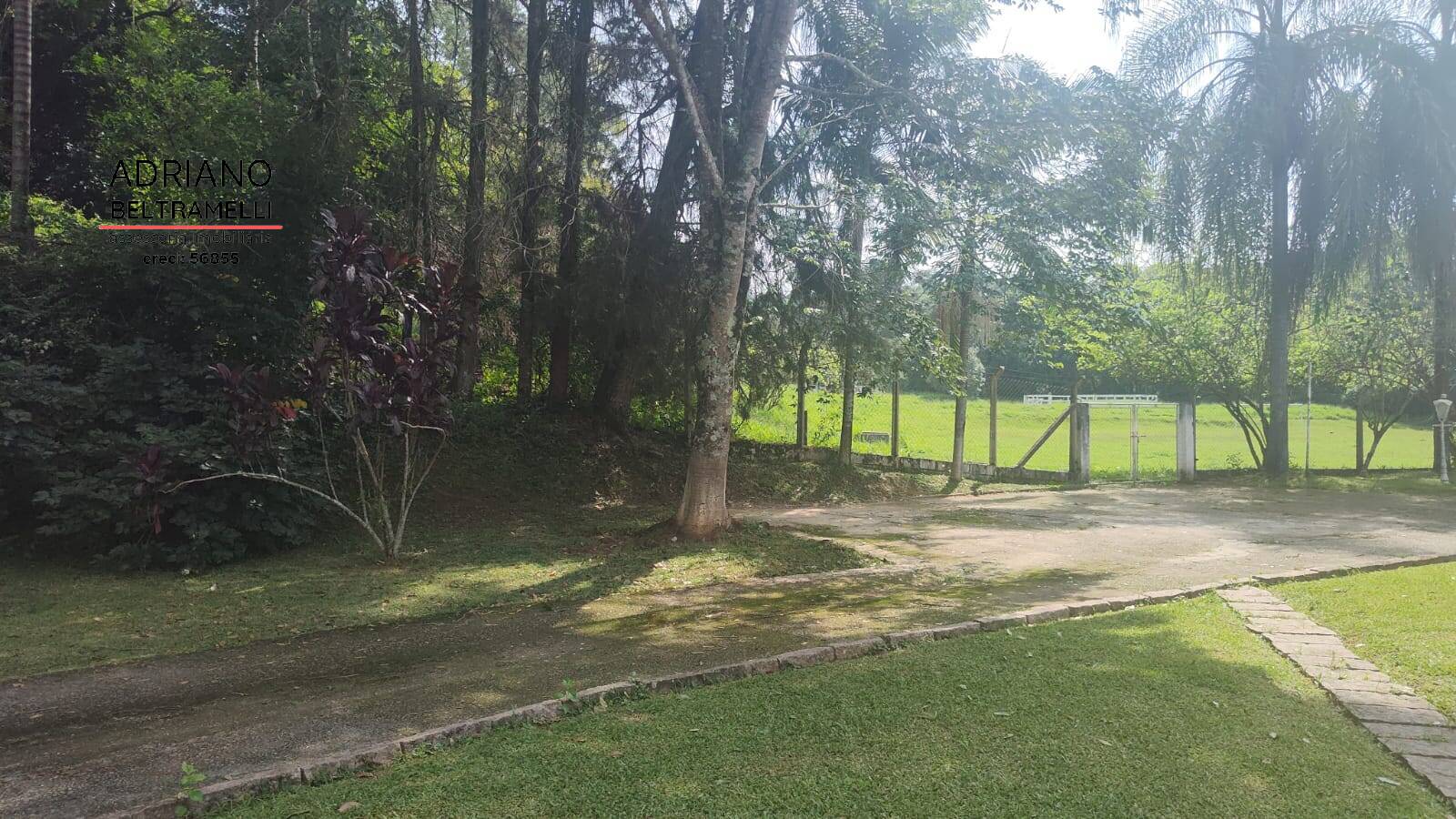 Fazenda à venda com 16 quartos, 2500m² - Foto 11